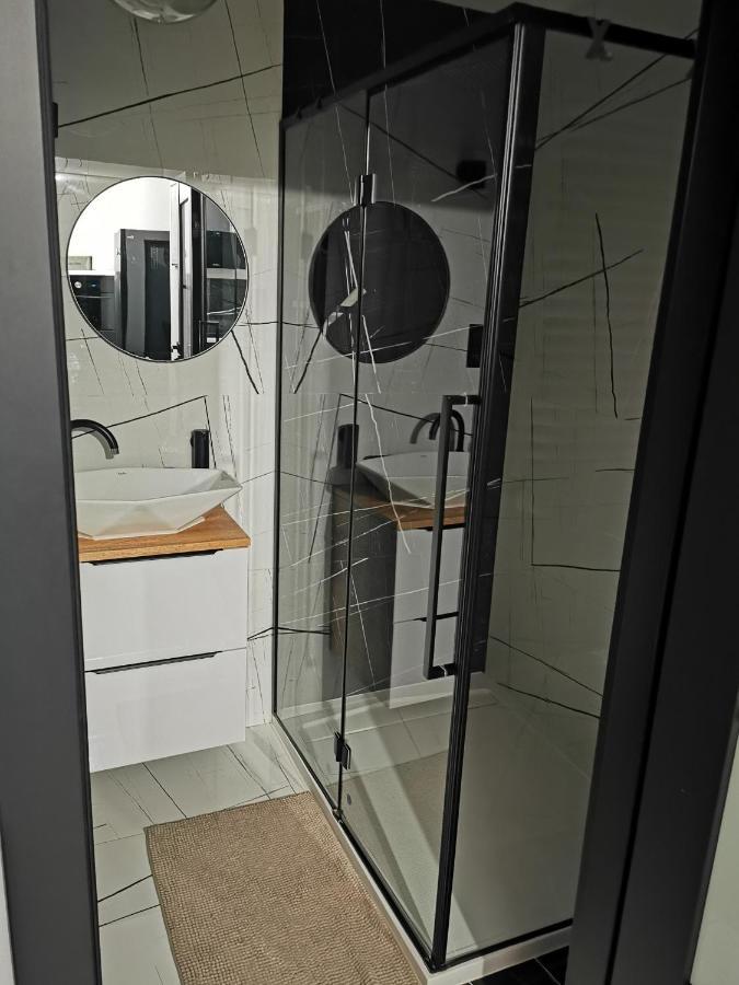 Apartament Przy Bursztynowym Stadionie Gdansk Exterior photo